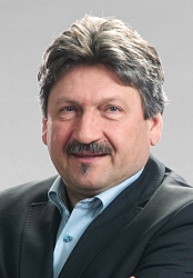 Roland Matzker